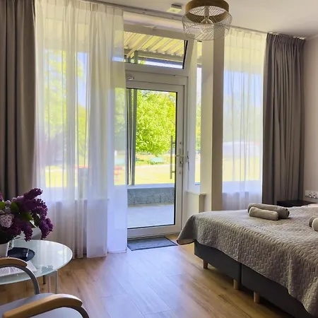 White House * Jastrzębia Góra