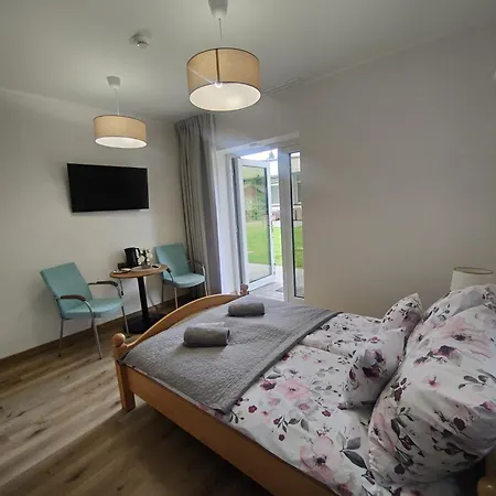 White House * Jastrzębia Góra