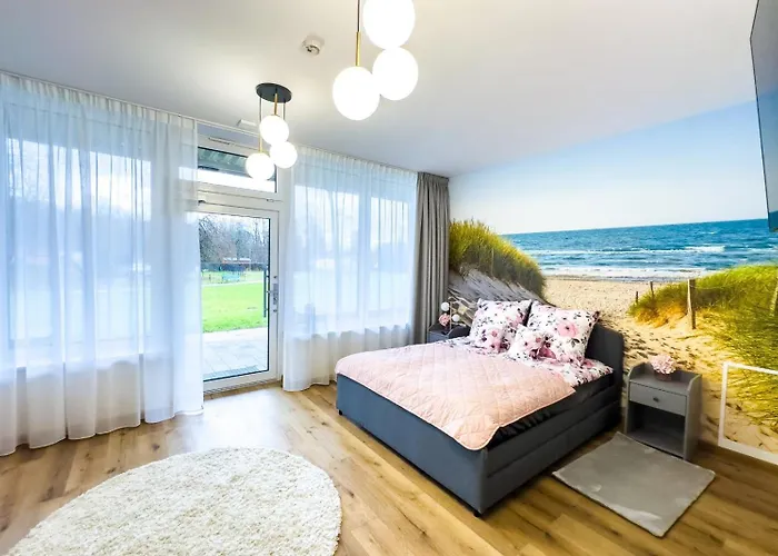 White House Jastrzębia Góra