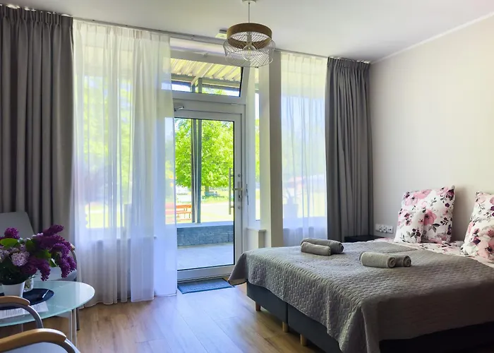 White House Ястшембя-Гура