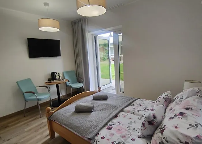 White House * Jastrzębia Góra